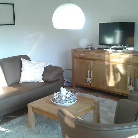 Ferienwohnung Bei Sellin شقة